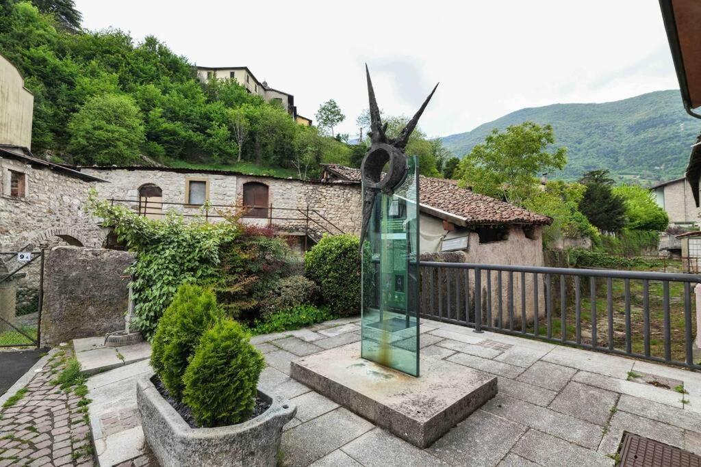 Apartamento Borgo Di Terzo Bifocale In Centro Storico Check In 24H Fast Wi-Fi Bus 500M Exterior foto
